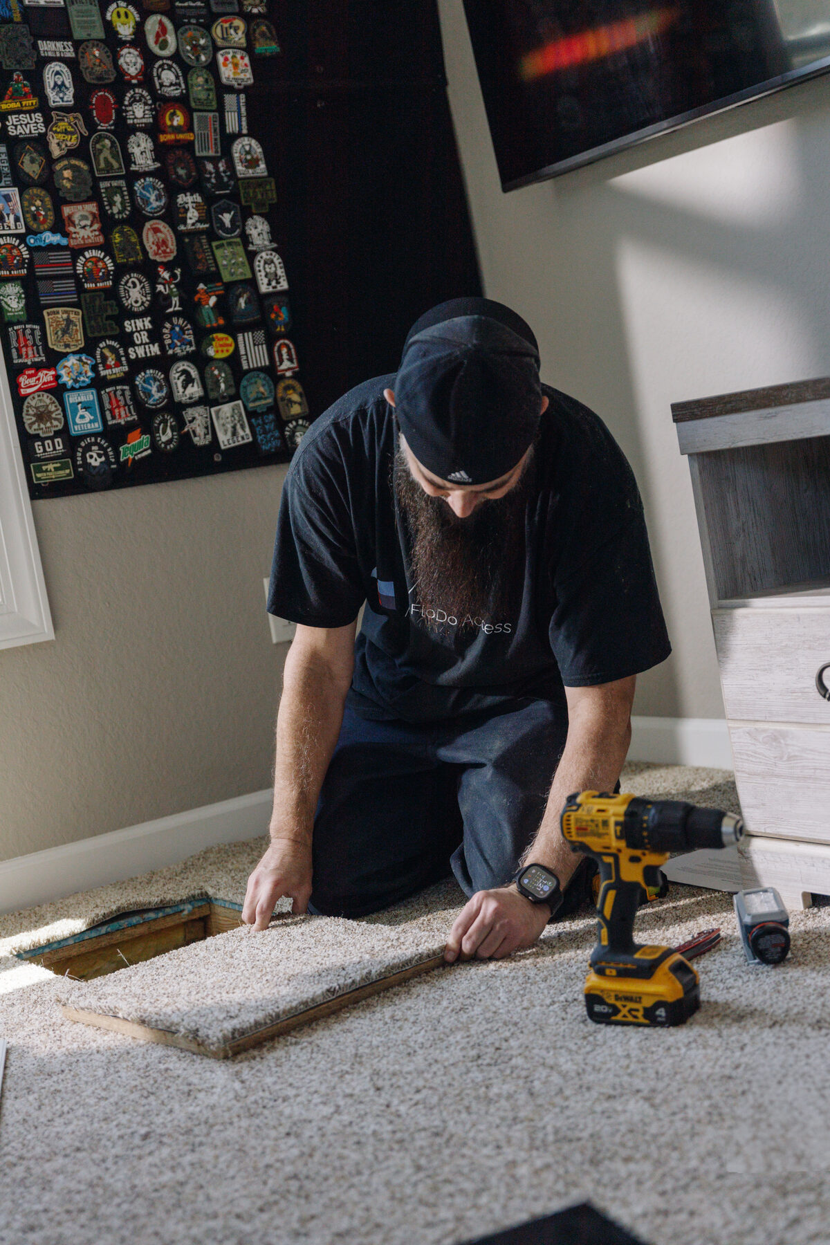 Fitting the carpeted hatch